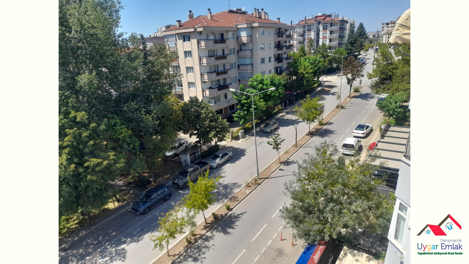 Cumhuriyet mah kiralik dairedir yeni yuvam sitesidir 3+1 dir açık otoparklidir nesrin fuat bursali okul yanidir bodyum yanidir 